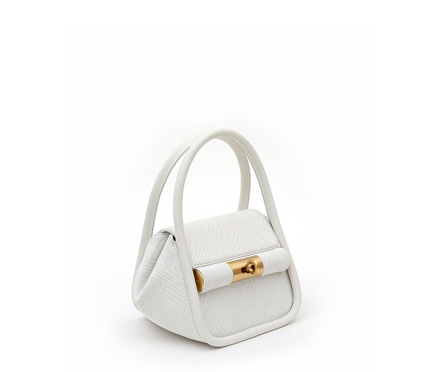 Love Bag - White (Jacquard)
