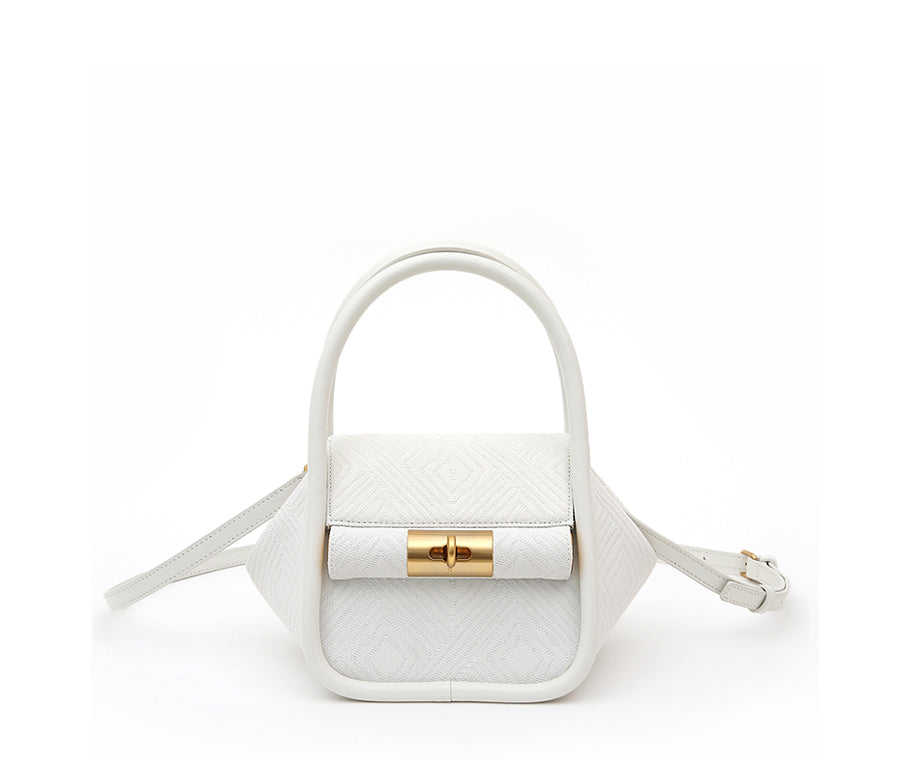 Love Bag - White (Jacquard)