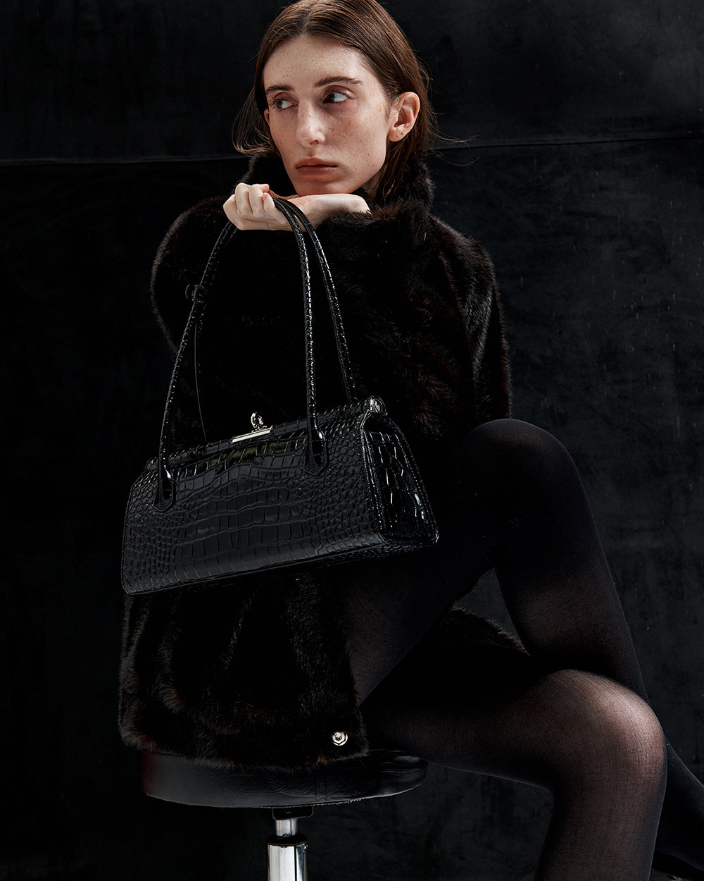 Como Bag - Black (Croc Embossed)